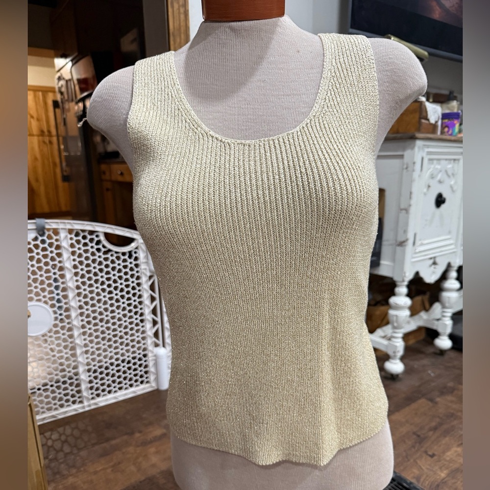 Ann Taylor Cream Ribbed Tank Top